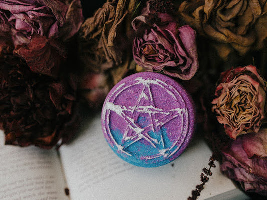 Pastel Pentagram mini bath bomb