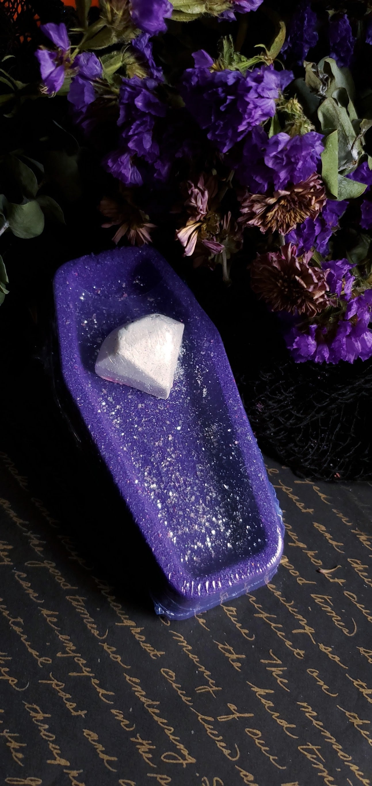 Crystal Coffin Bath Bomb