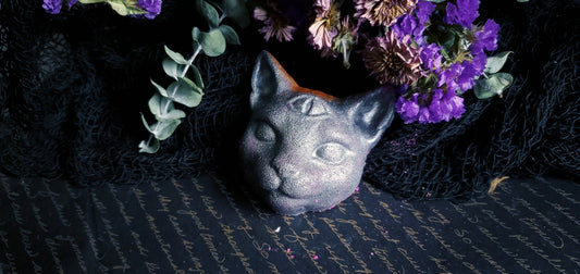 Oracle Cat bath bomb