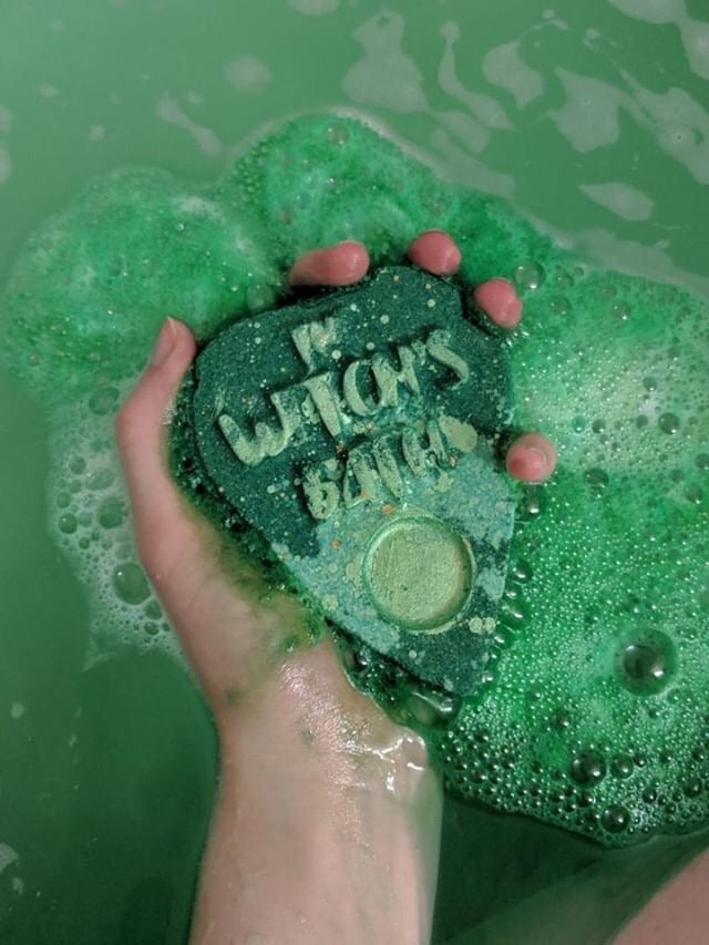 Green Witch Bath Bomb
