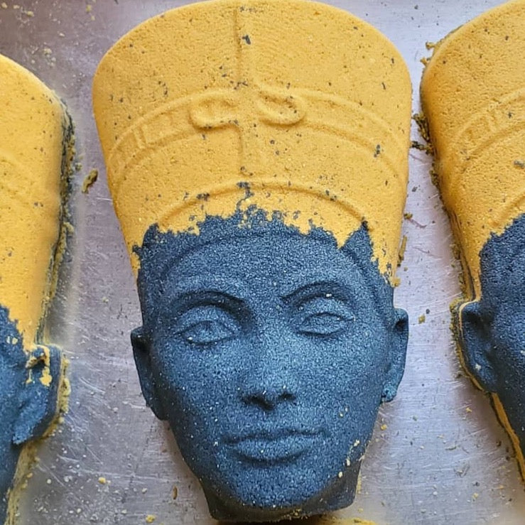 Queen Bee Nefertiti Bath Bomb